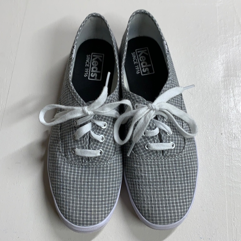 Keds black and white seersucker shoes